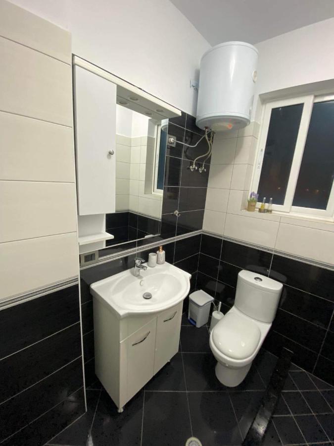 Orfeas Central Apartment Φιέρι Εξωτερικό φωτογραφία