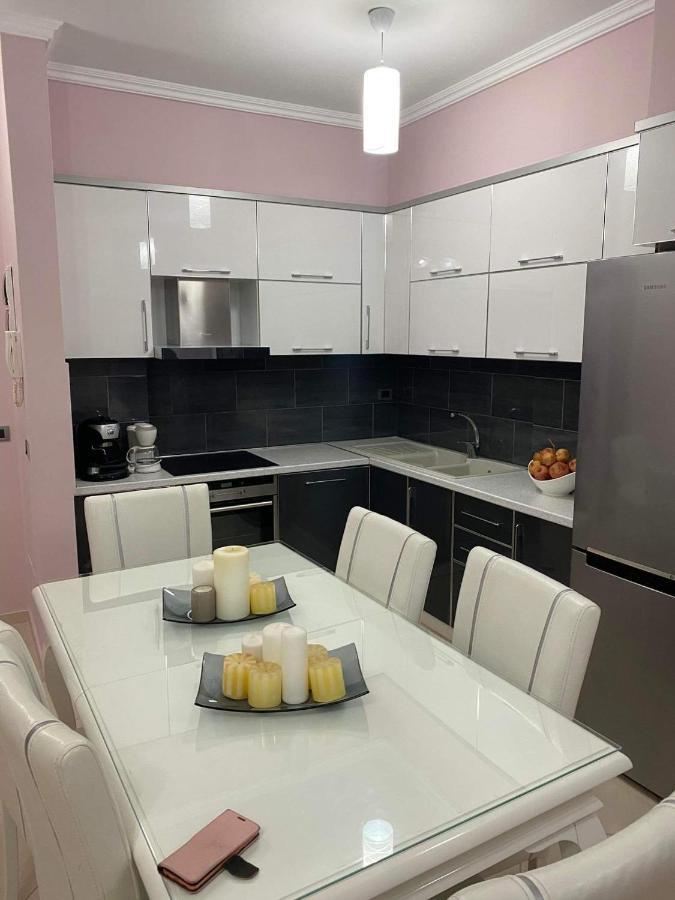 Orfeas Central Apartment Φιέρι Εξωτερικό φωτογραφία